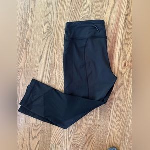 Cropped Lululemon Black Leggings Size 10